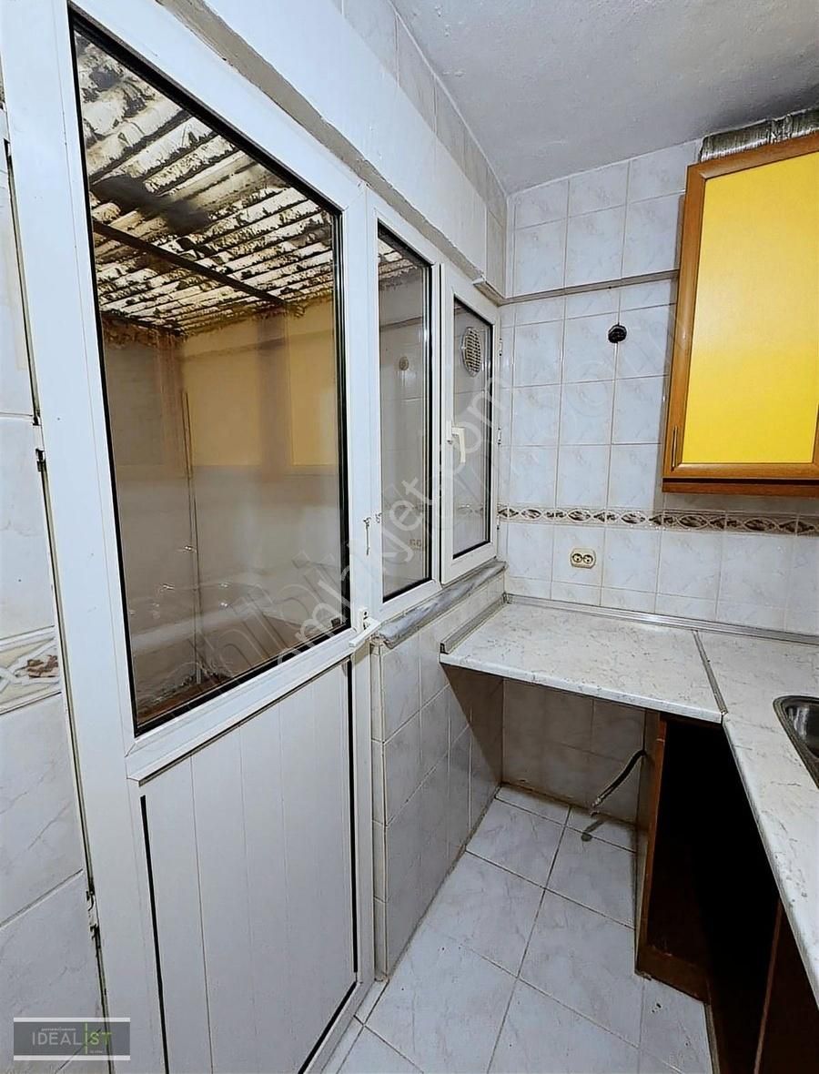 Sahile Dereboyu Caddesine Yakın 2+1 Kullanışlı Daire