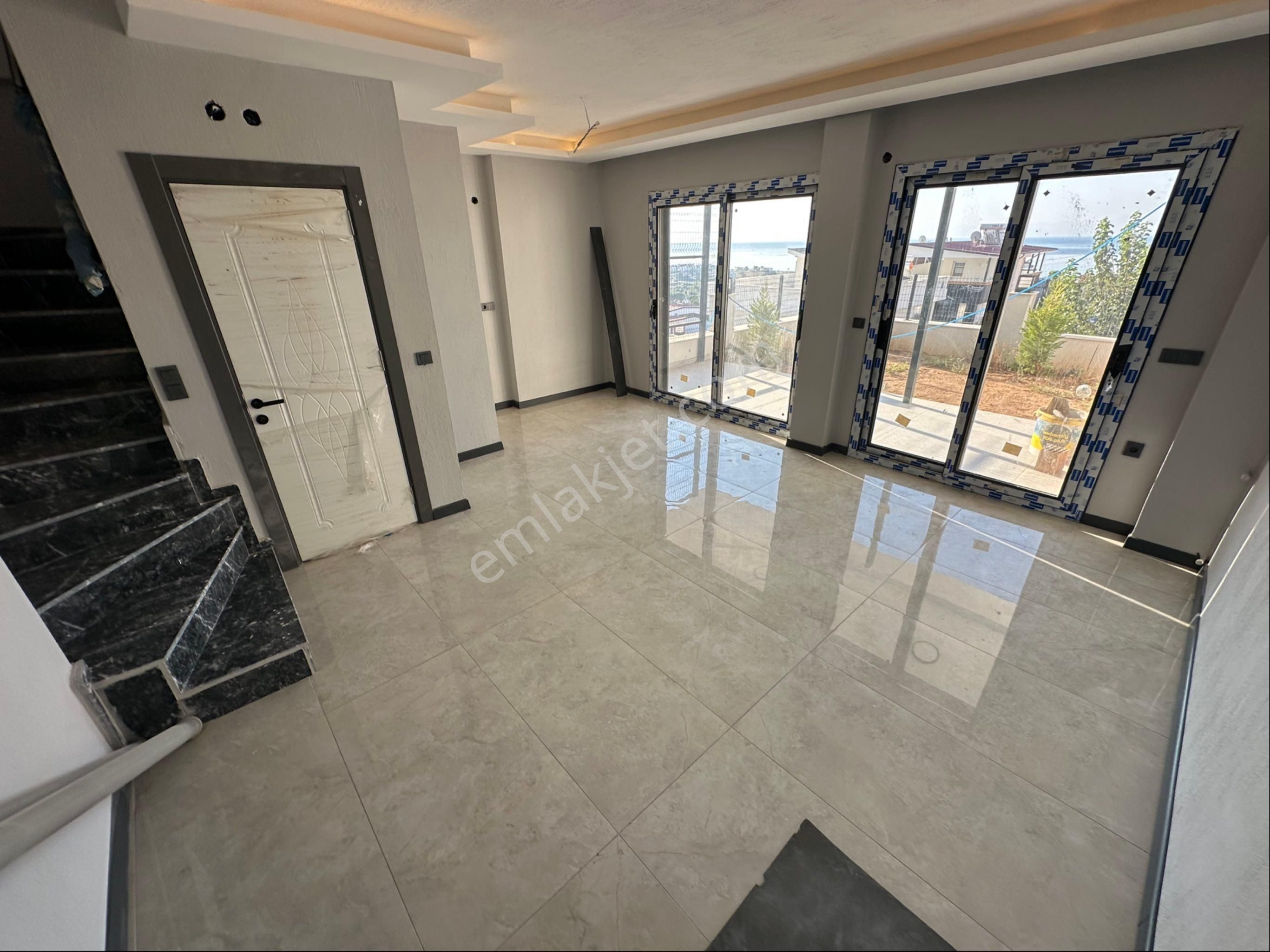 İzmir Seferihisar Doğanbey De Satılık 3+1 Villa Full Deniz Manzaralı - Görsel 19