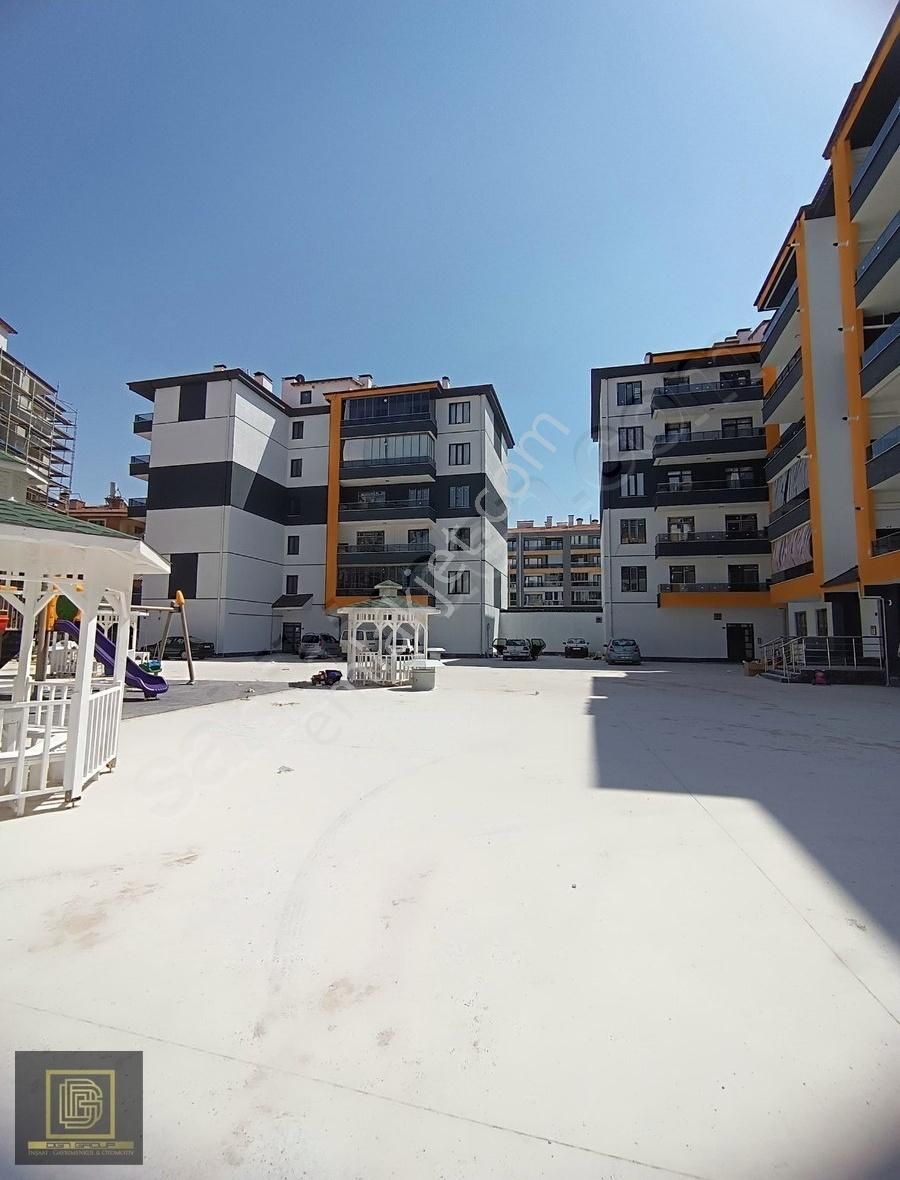 Dgn Grouptan Çimenlik Mahallesinde Satılık Daireler