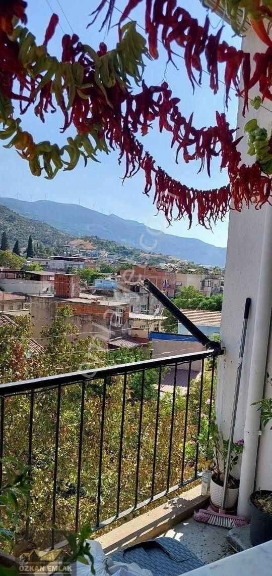 İzmir Tire Dörteylül Mahallesi’nde Satılık 3+1 Daire