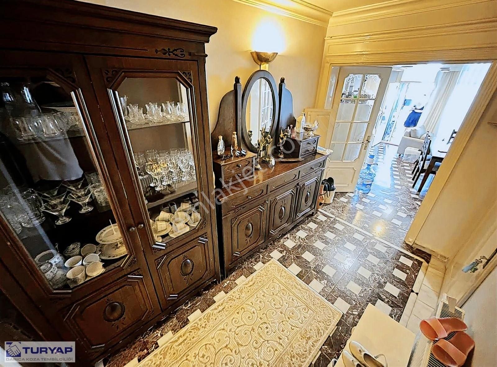 Turyap Kozadan Muhteşem Manzaralı Yalı Dairesi - Görsel 4