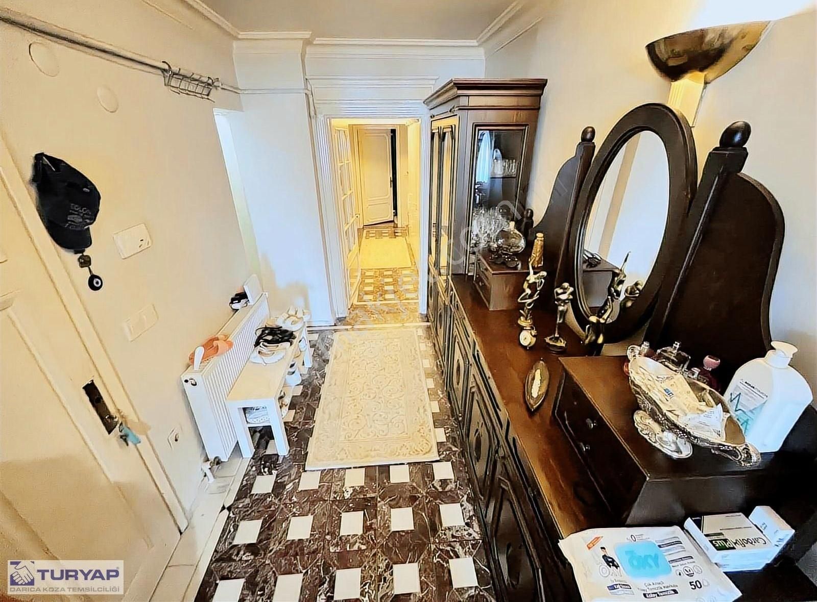 Turyap Kozadan Muhteşem Manzaralı Yalı Dairesi - Görsel 11