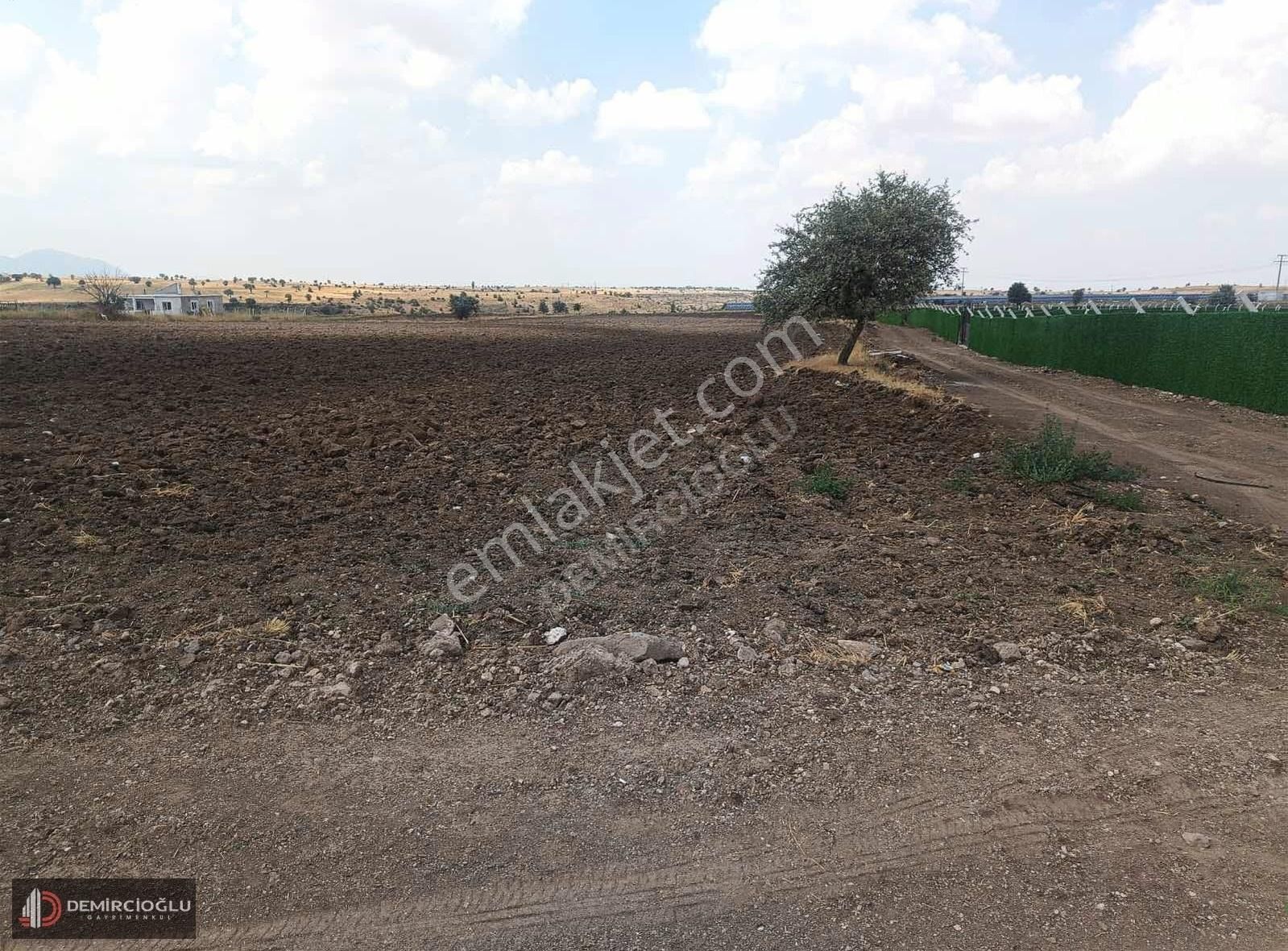 Talas Mengücek/yola Cephe 1830m2/bölgenin En Uygunu