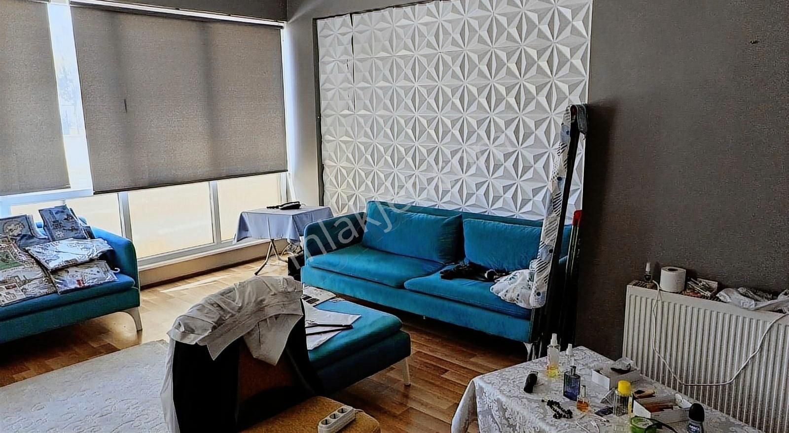 Bursa Nilüfer Üçevlerde Satilik Ofis