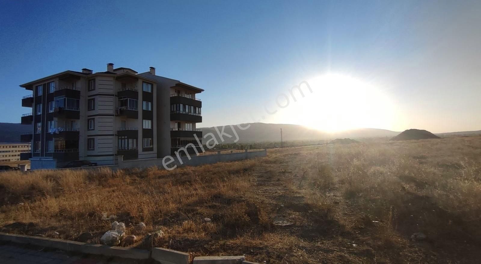 Asel'den Akkent Toki 1.209m2 Spor Kompleks Komşu Konut Arsası