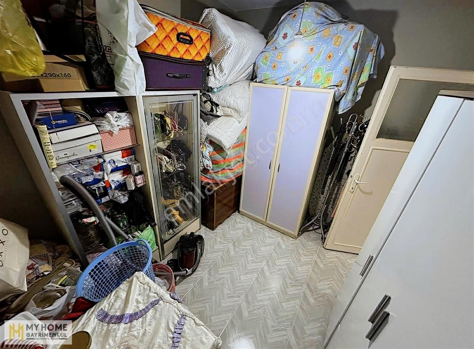 Myhome Dan Tefık Sırrı Gür Lisesi Karşı Sokağı 2+1 Daire