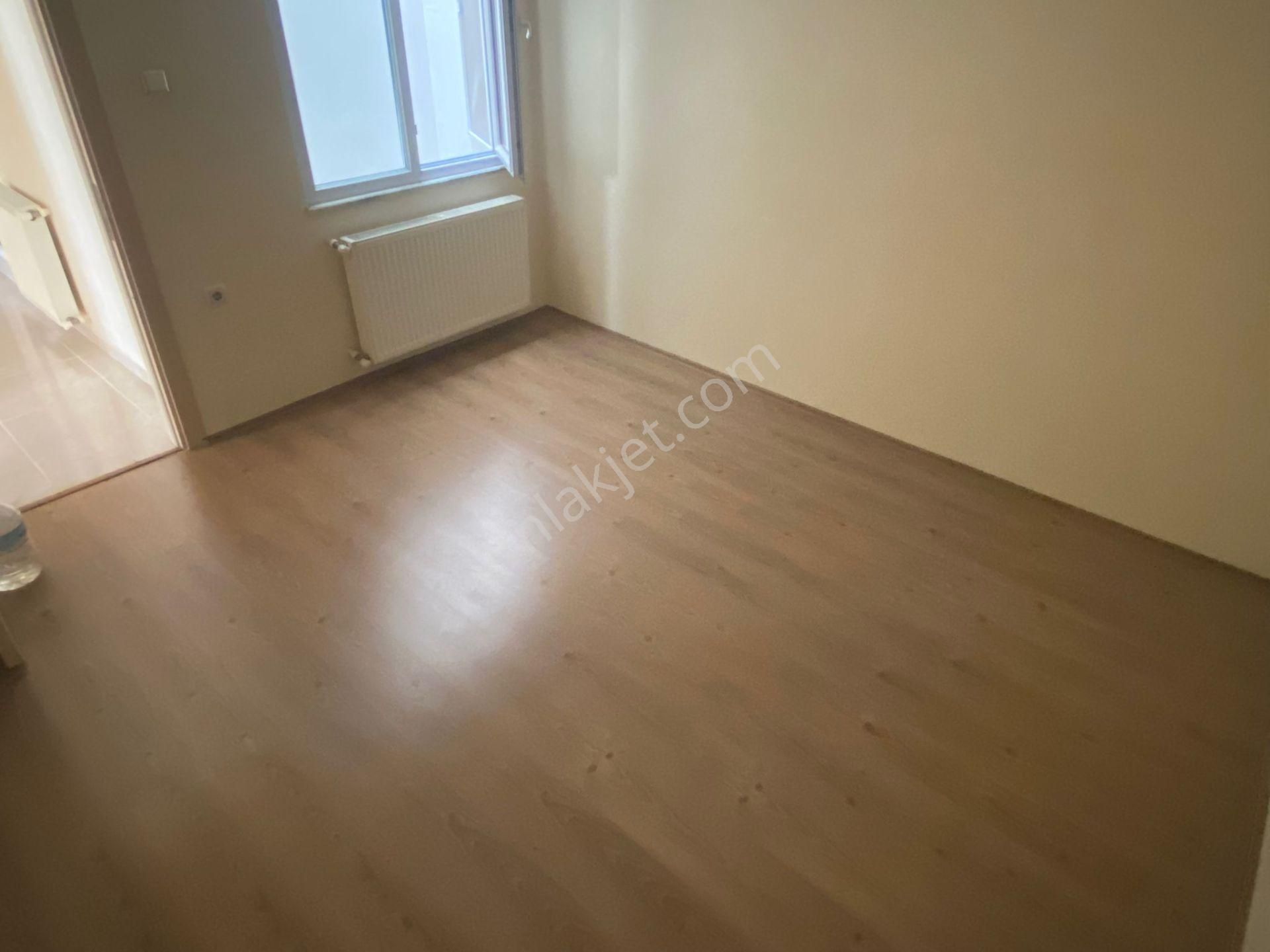 Kaya Emlaktan Demirtaş Cumhuriyet Mah Satılık 2+1 Arakat