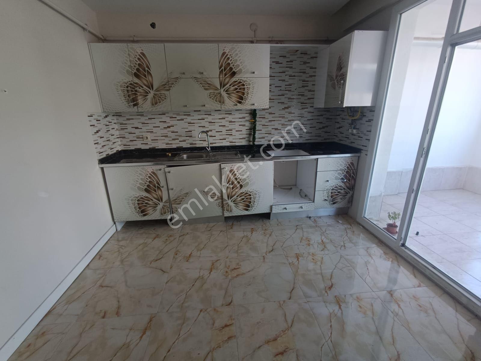 Zara Gayrimenkul'den Aram Tigranda 2+1 Kiralık Daire