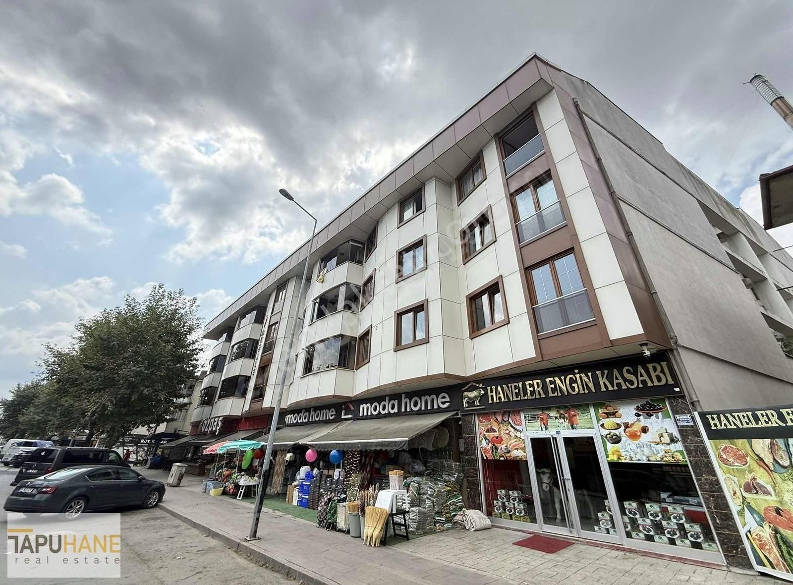 Tapuhane'den Özpaş Üzeri 2+1 Ara Kat Kiralık Daire
