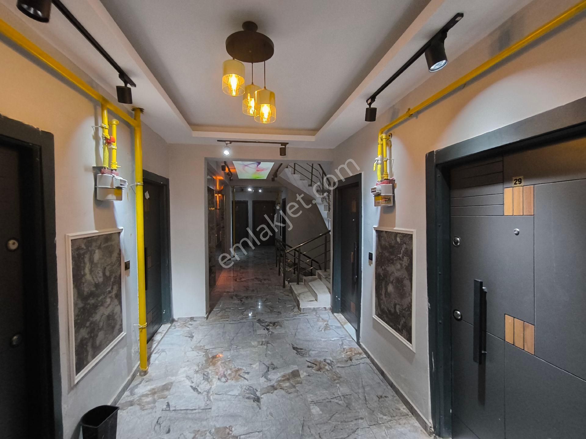 Cennet Gyo'dan Seyrantepede Satılık Arakat 1+1 Eşyalı Daire