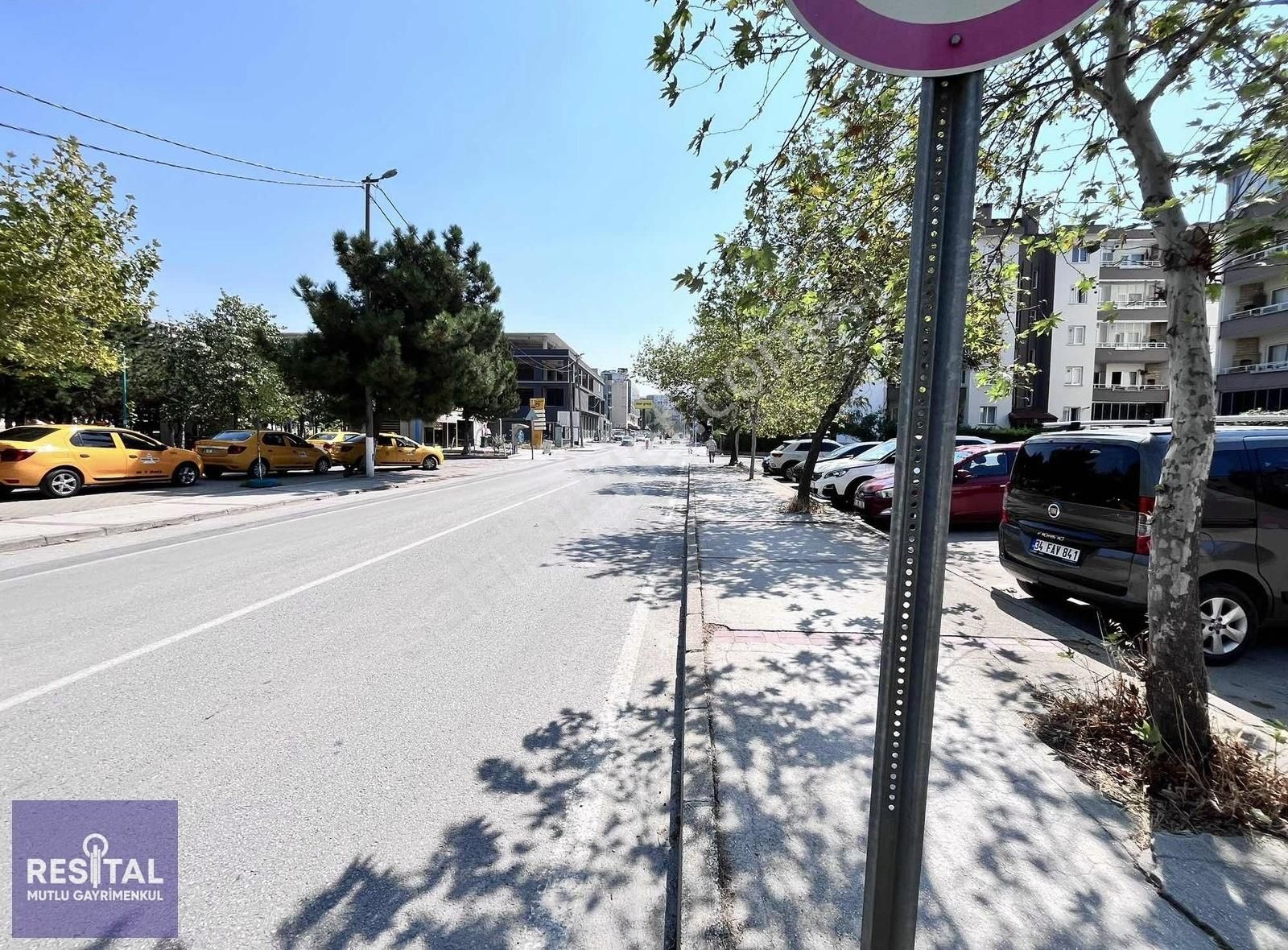 Rs Mutlu Ataevler De Site İçi Ara Kat Kiralık 3+1 Daire