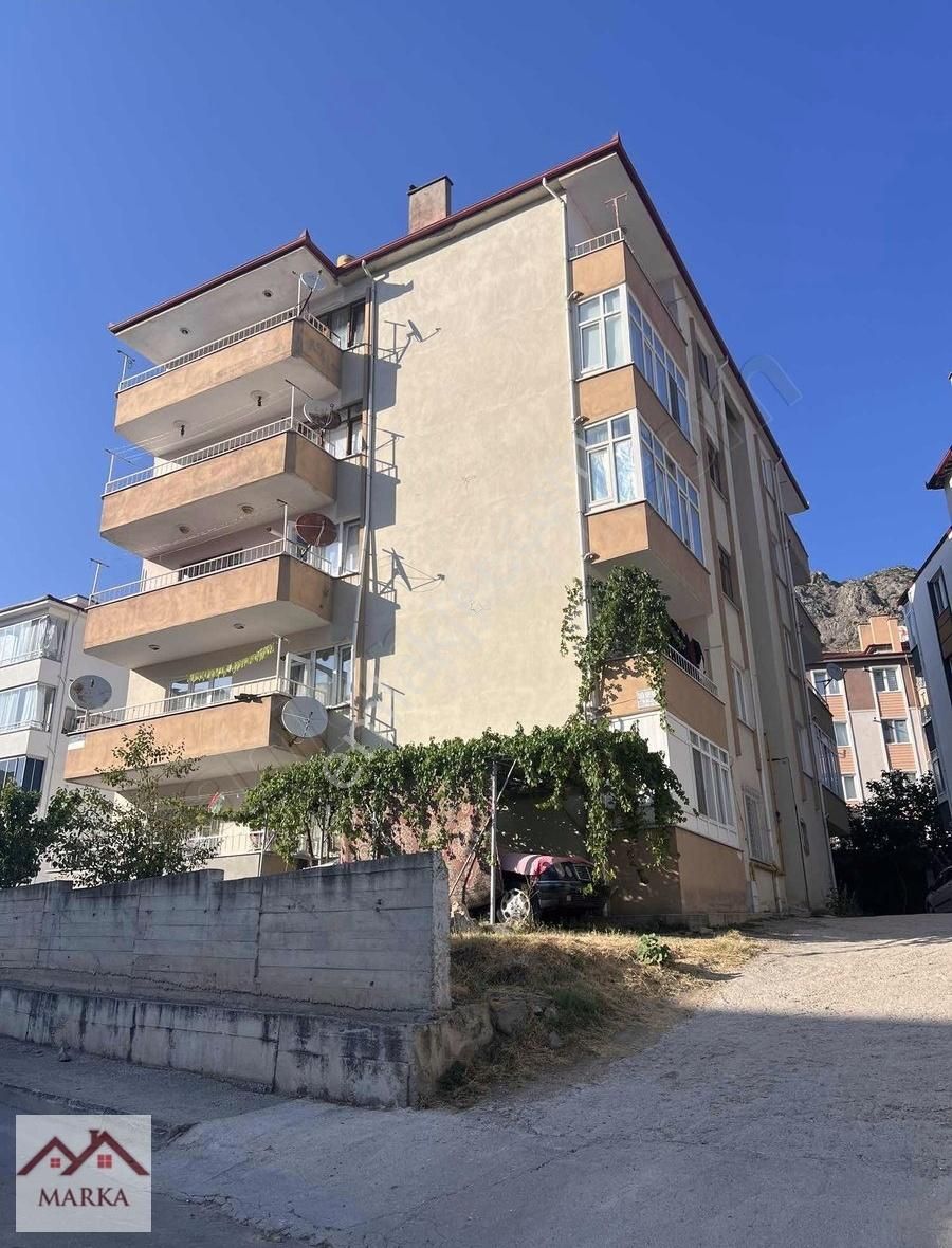 Şeychui Mahallesinde 2 Cephe 2 Balkonlu 145m2 Kiralık 3+1 Daire