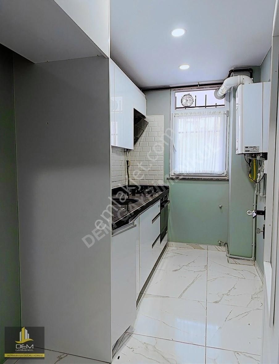 Arnavutköy Vadipark Yakını Yüksek Giriş 2+1 Daire
