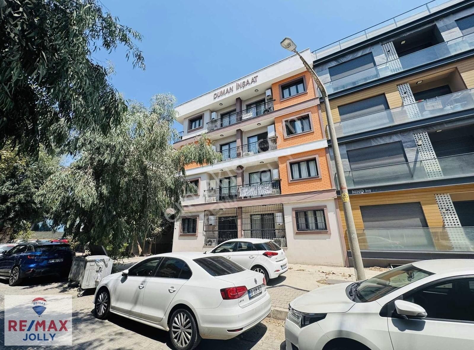 Ege Üniv. Ve Küçükparka Yürüme Mesafesinde Dubleks 2+1 Daire