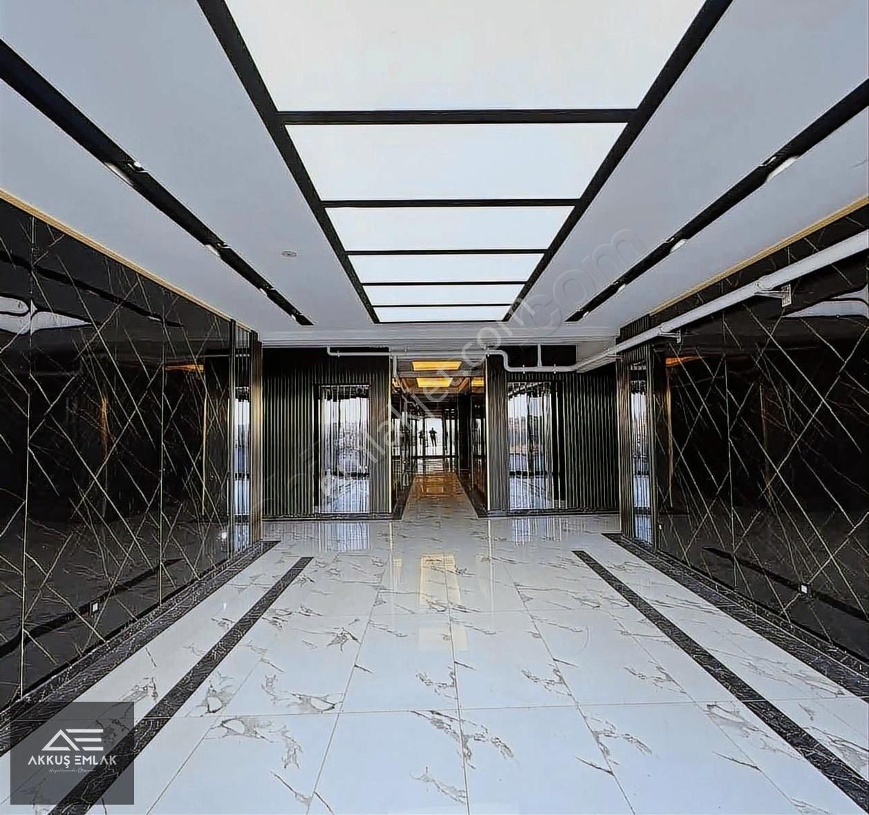 Akkuş Emlak'tan Satılık Eşyalı Lüks 1+1 Daire - Görsel 10