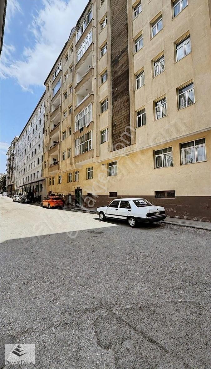 Piramit Gm 'den Terminalde 3+1 Satılık Daire - Görsel 15