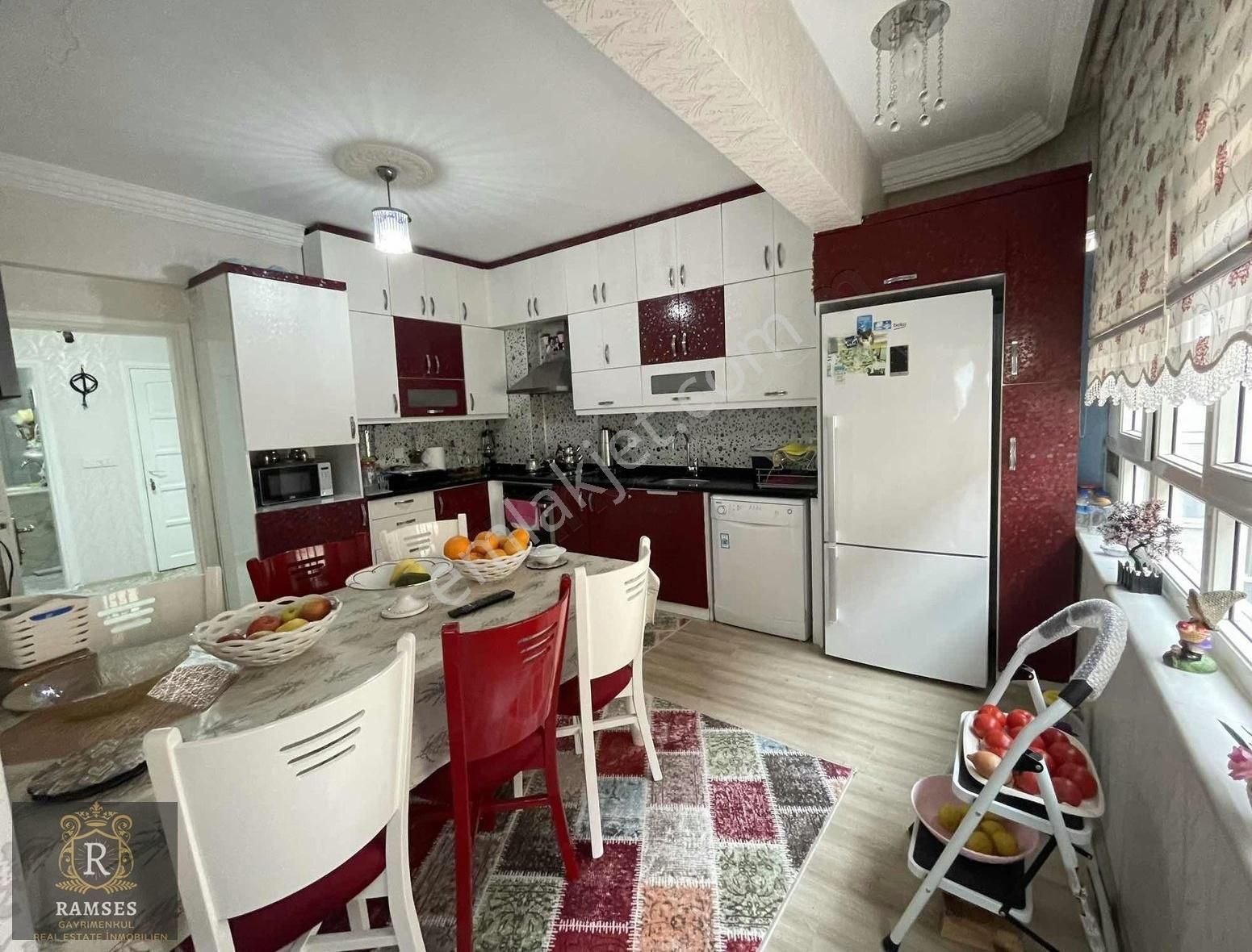 Aşağıhisar Mah.tek Daire 210 M2 Satılık Daire - Görsel 21