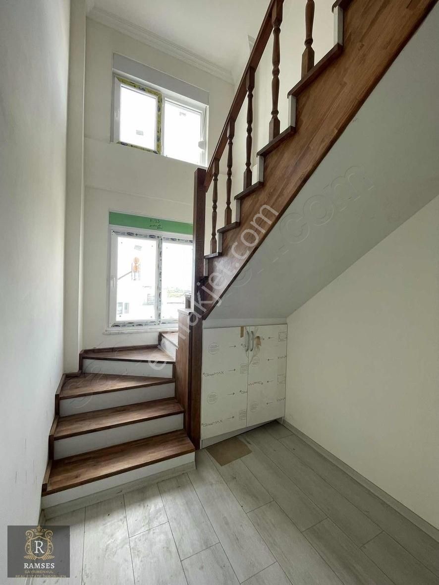 Başlık: Hatipler Kavşağı Teksin Fırın Arkası Satılık 3+1 Daire - Görsel 3