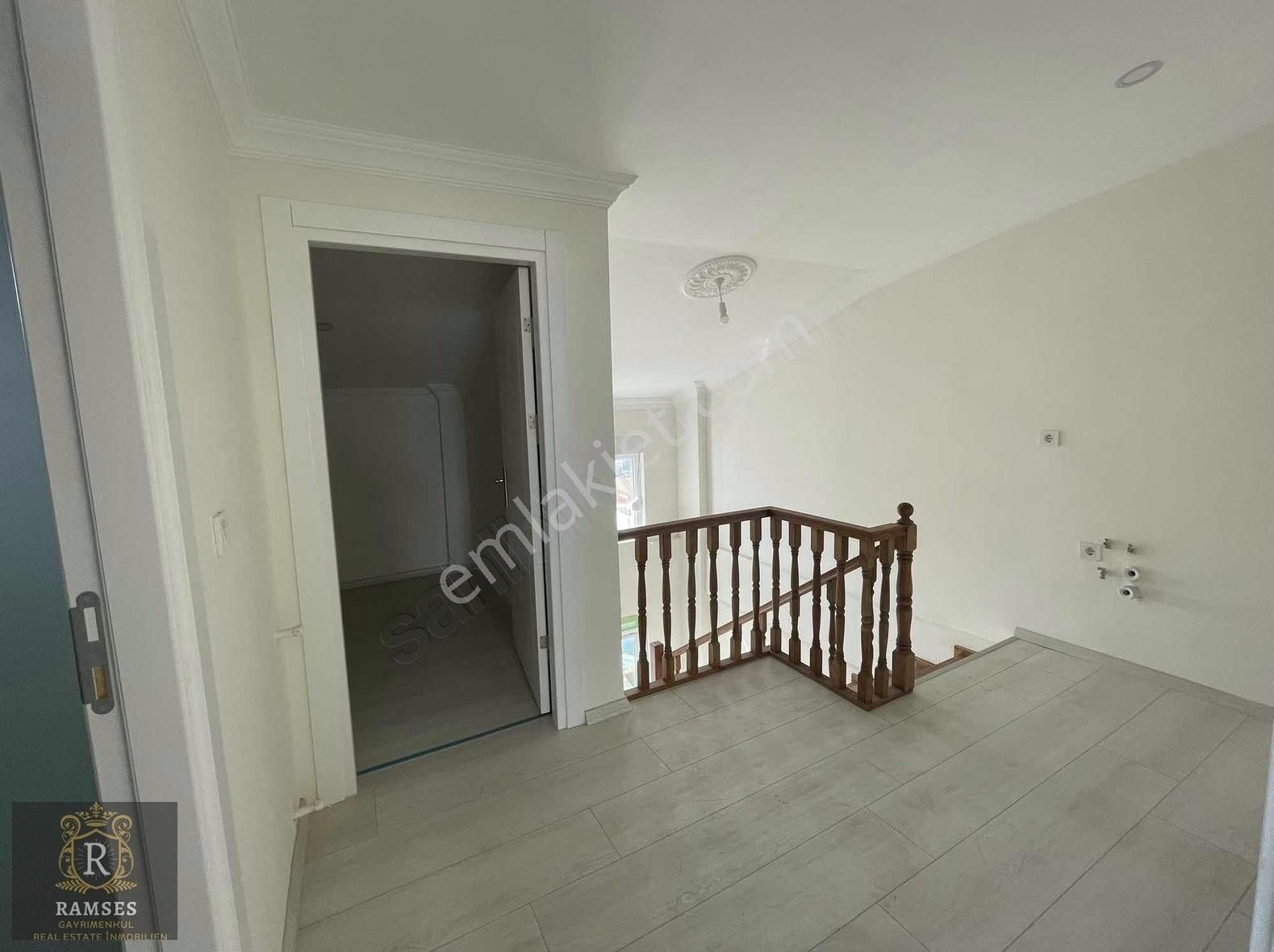 Başlık: Hatipler Kavşağı Teksin Fırın Arkası Satılık 3+1 Daire - Görsel 7