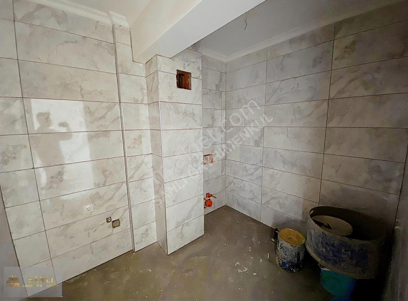 Şanlı Gayrimenkul'den Köseköy Fatih Mh. 3+1 Çatı Dubleks Daire