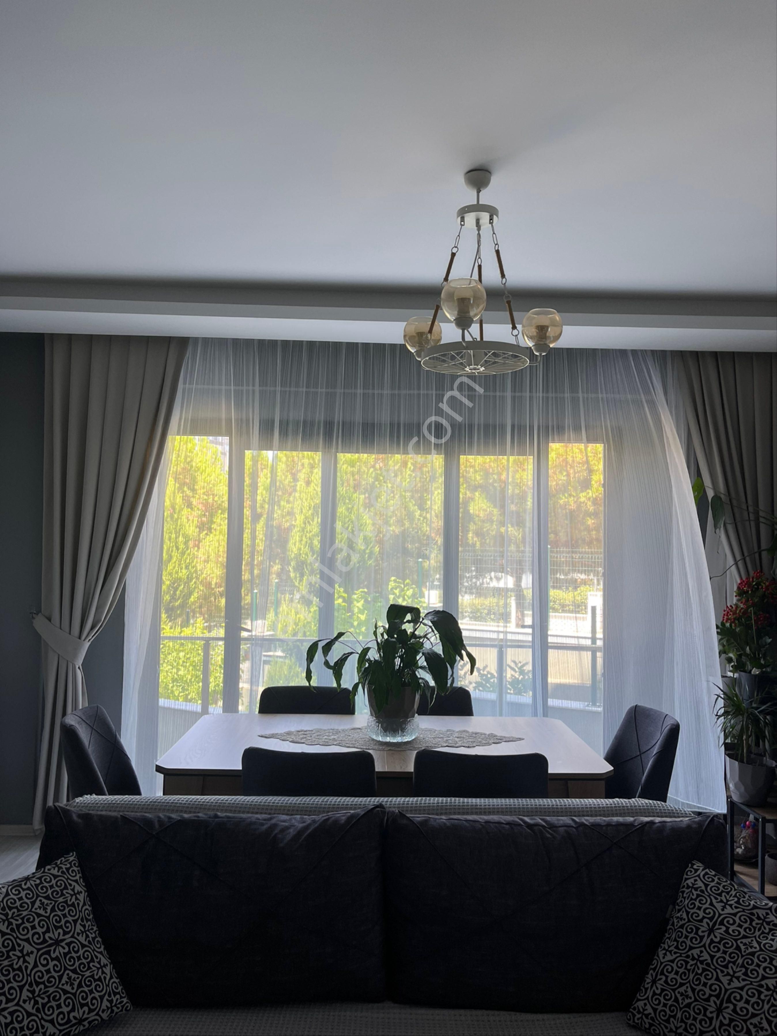 Devrim Mahallesinde Site İçerisinde Satılık Geniş Ferah Daire - Görsel 32