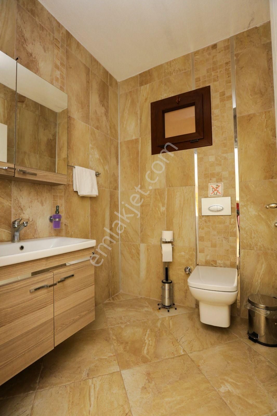 Rest Emlak- Emsalsiz Deniz Manzaralı Villa - Görsel 30