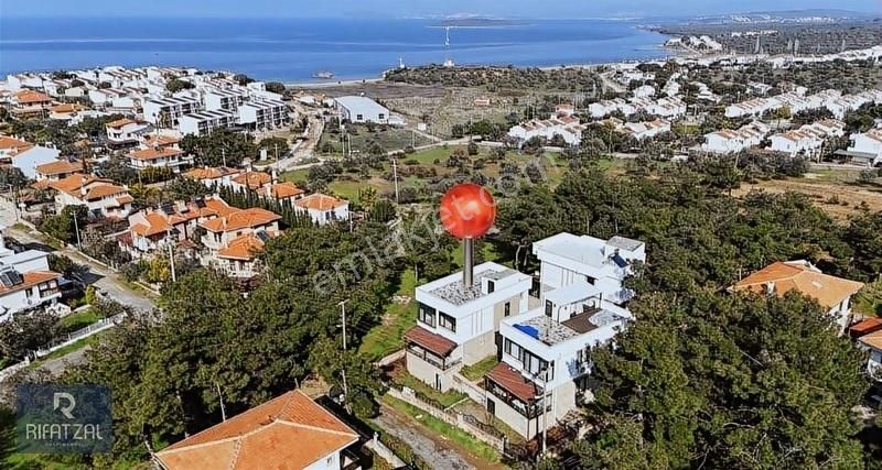 Sahilkentte Doğa İle İç İçe Deniz Manzaralı 3+1 Sıfır Lüx Villa