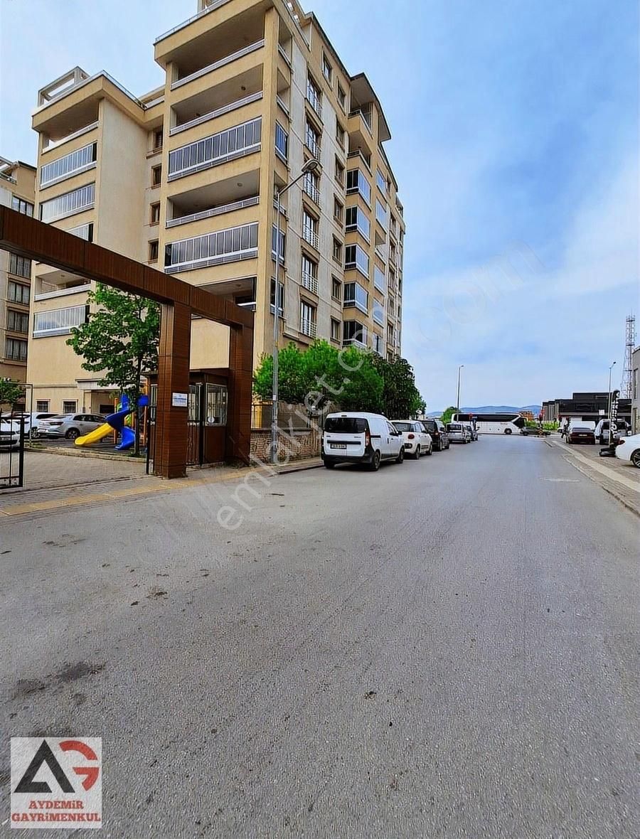 Bursa Yıldırım Millet Mahallesinde Site İçi Satılık 3+1 Daire