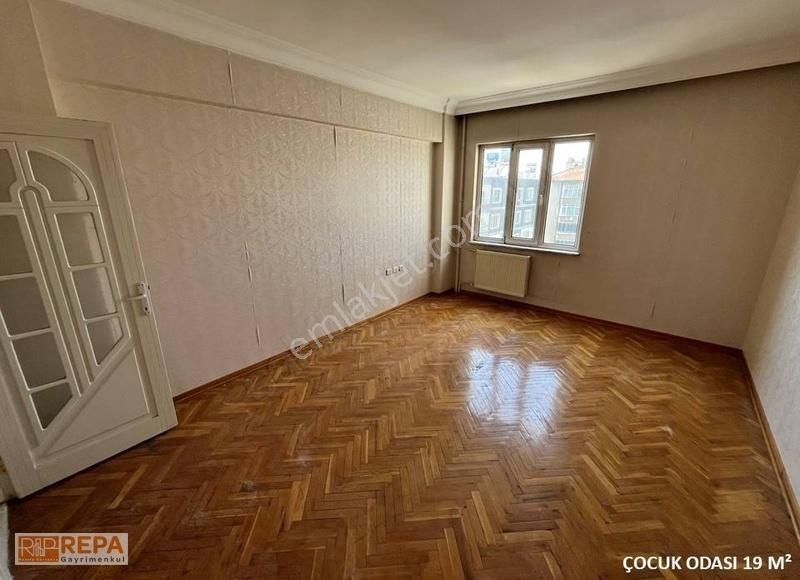 Repa Gayrimenkul Ertuğrul Değer'den Değirmiçem De Kiralık 4+1