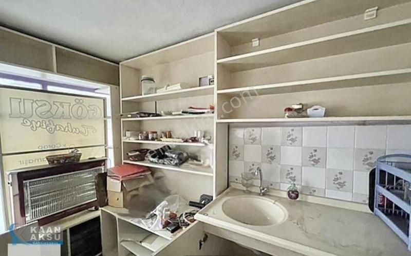 Hüdavendigar'da 85m2 Komple Bina (2 Daire+1 Dükkan) 2.950.000tl