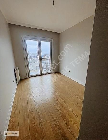 Tema İstanbul 3+1 147m2 Doğu Tema World Manzaralı Satılık Daire