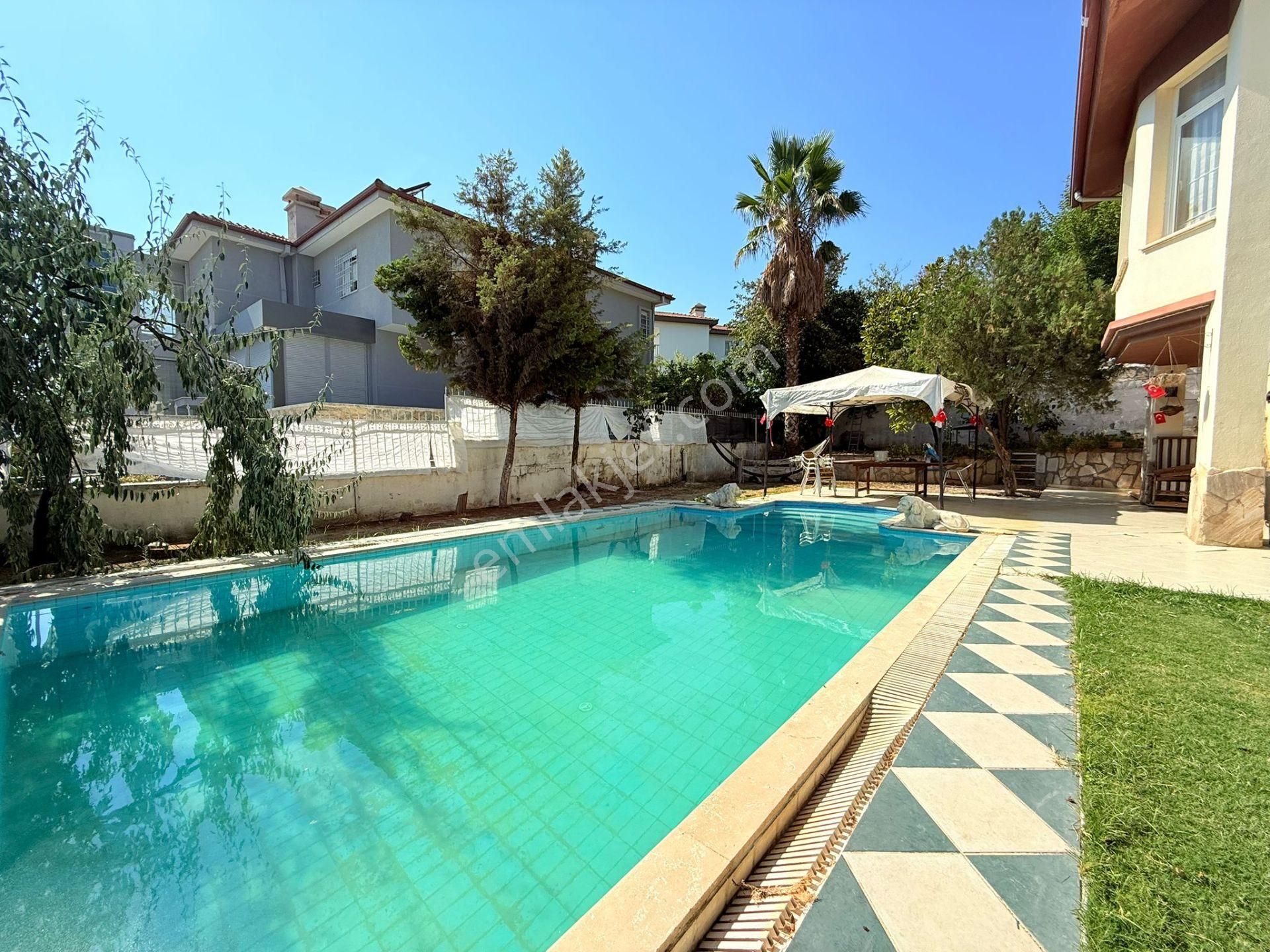 Full Manzara 1 Dönum Icerısınde -özel Havuz-bahçe-özel Otopark-6+1-tamamı Müstakil Villa - Görsel 11