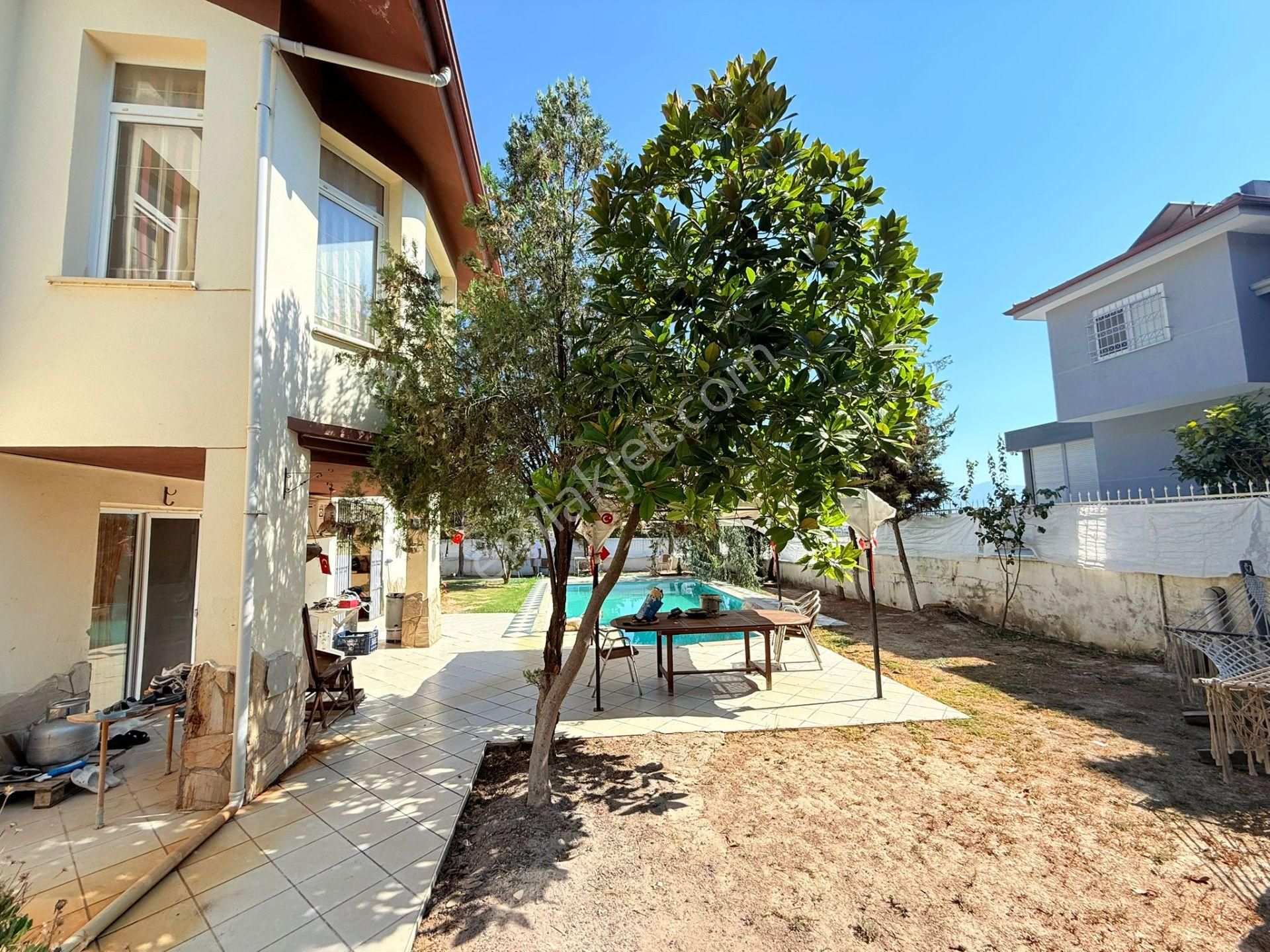 Full Manzara 1 Dönum Icerısınde -özel Havuz-bahçe-özel Otopark-6+1-tamamı Müstakil Villa - Görsel 15