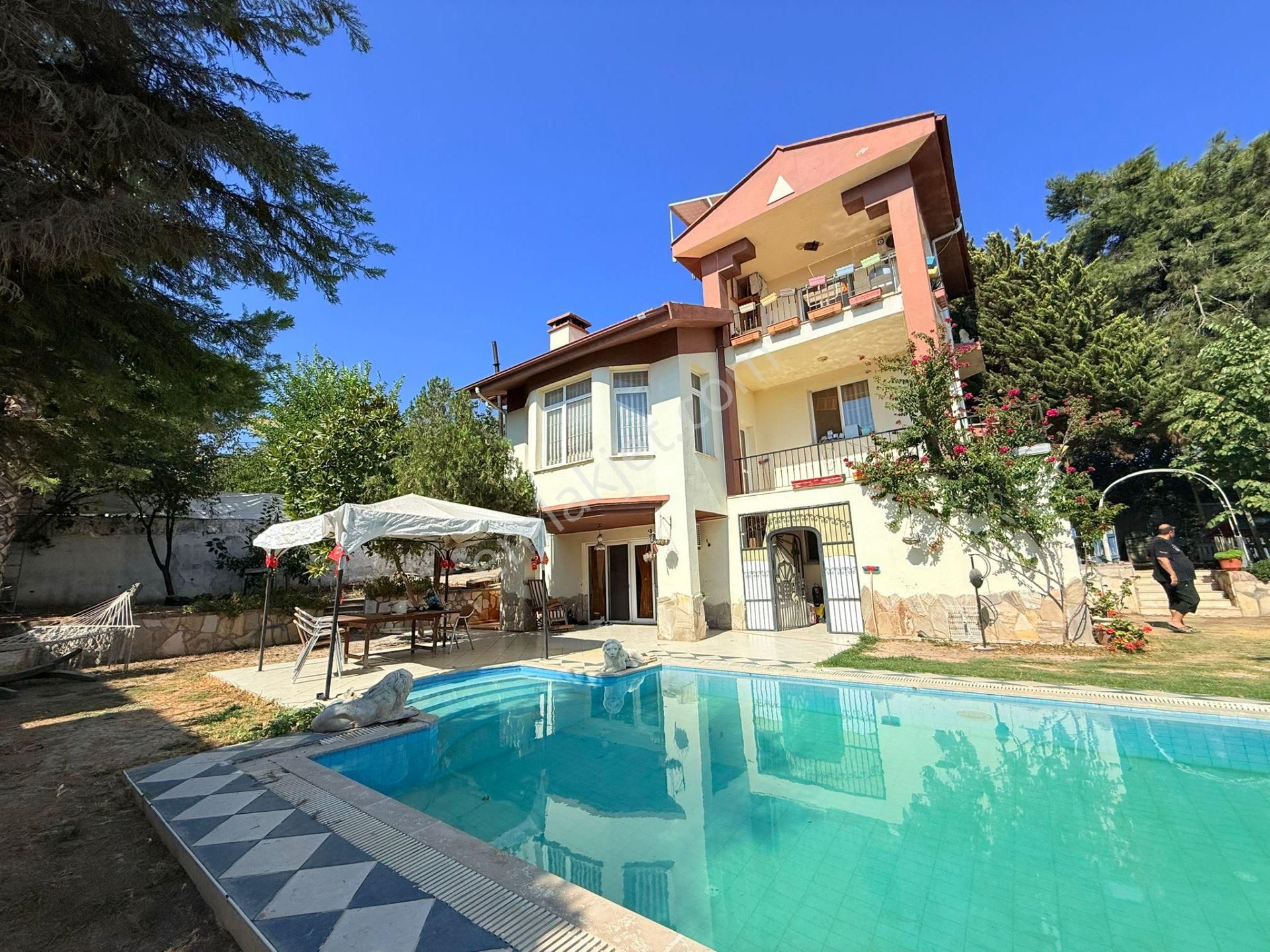 Full Manzara 1 Dönum Icerısınde -özel Havuz-bahçe-özel Otopark-6+1-tamamı Müstakil Villa - Görsel 9