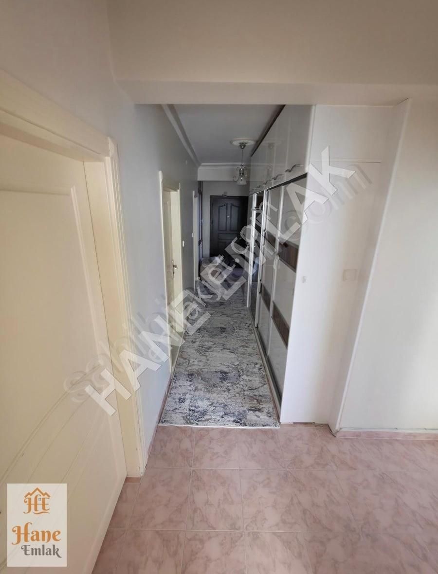 Hane Emlak'tan Şehir Merkezinde 3+1 Satılık Daire