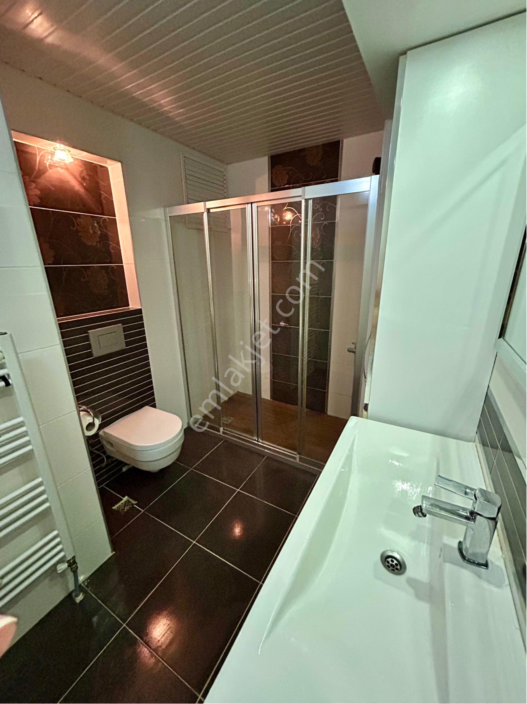 Flora Life 2’de Kafa Daire 3+1, 4+1 Üst Kat & Aquaparklı Havuzlu Site - Görsel 25