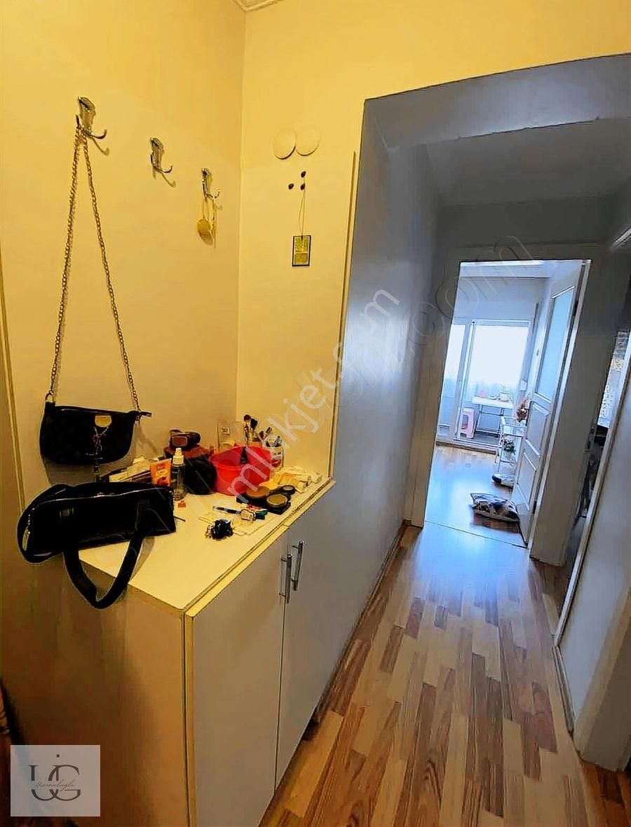 Üçyol Meydan İnönü Caddesi 2+1 Asansörlü Arakat