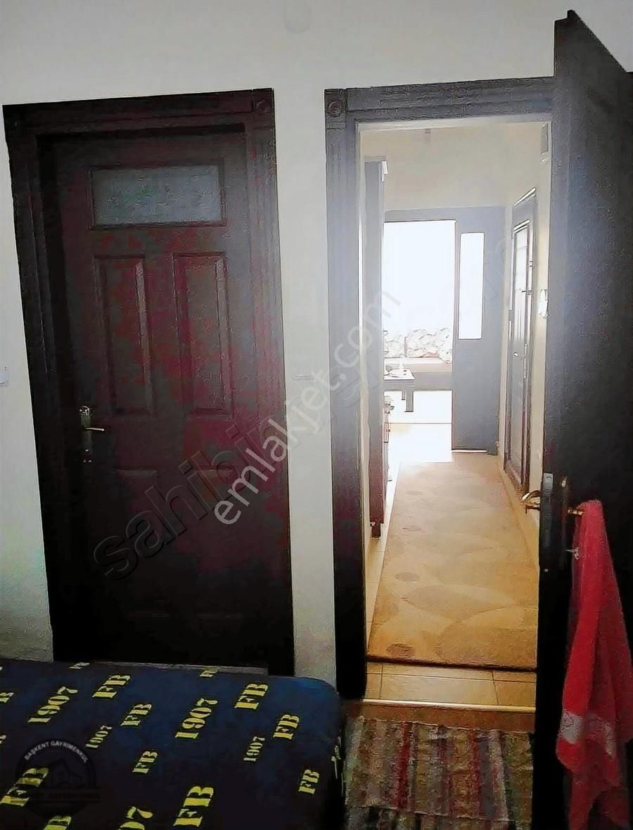 Altınoluk Denize Yakın Konumda Satılık Yüksek Giriş 2+1 Daire
