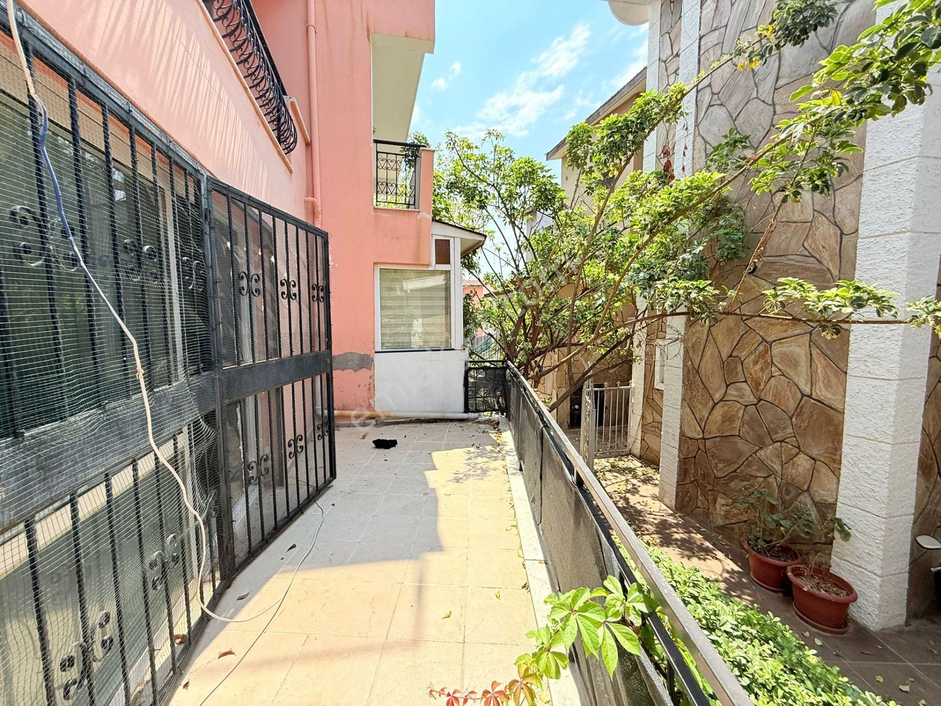 Aclass'dan Kusadası Kadınlar Denızınde Havuzlu Sıte Icerısınde 12 Ay Uzerınden Kıralık Villa - Görsel 7