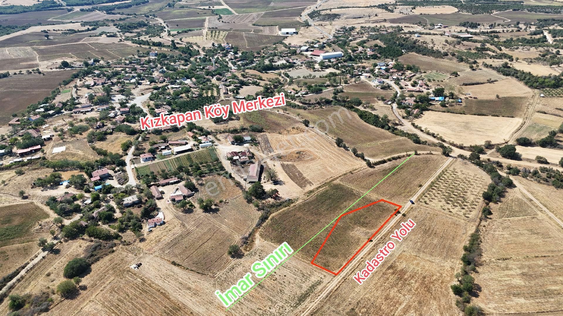 Ege Emlak'tan Kızkapan Köyünde İmara Sınır Yatırımlık Arazi