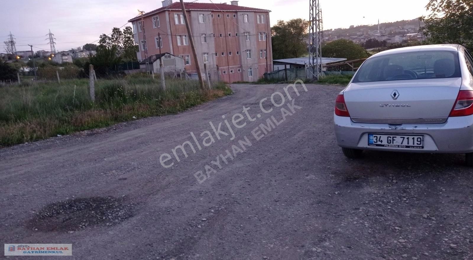 Büyükçekmece'de Satılık 630 Metrekare Arsa