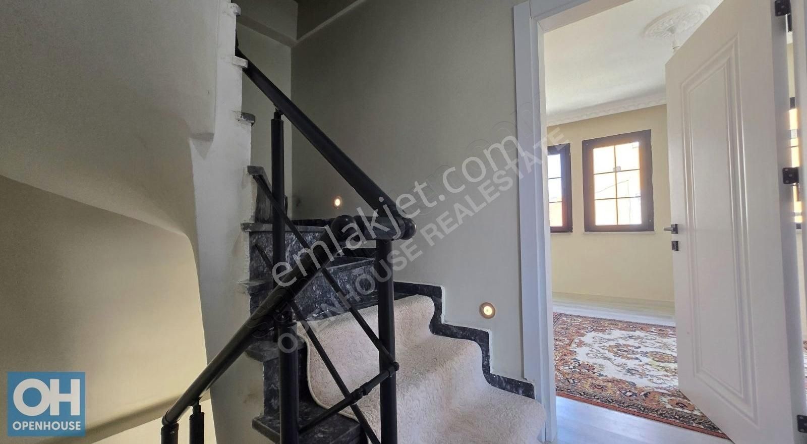 Marmaraereğlisi Yeniçiftlik'te Lüks Dubleks Villa, Peyzajlı - Görsel 11