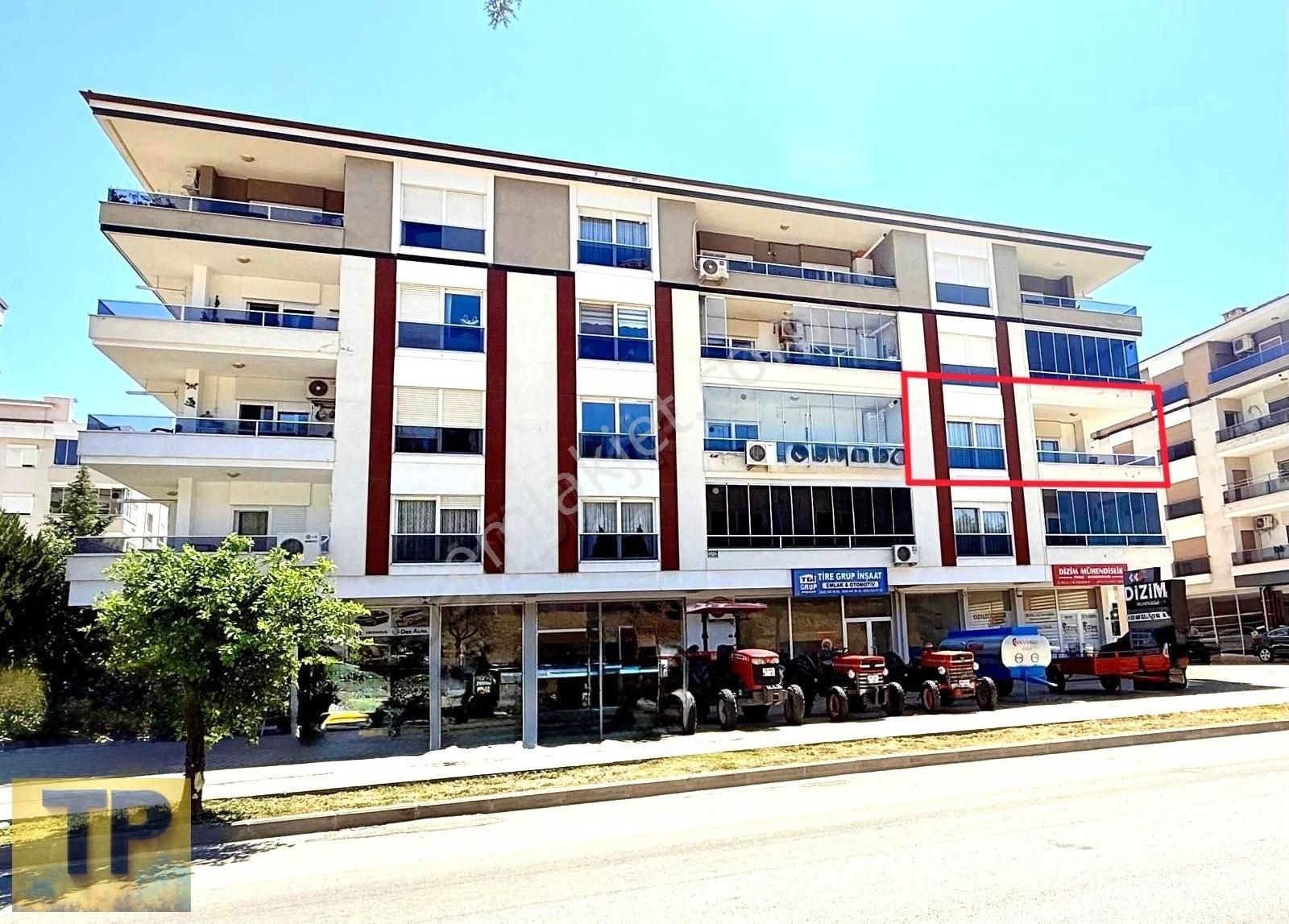 Tire De Cadde Üzeri Satılık Arakat Daire