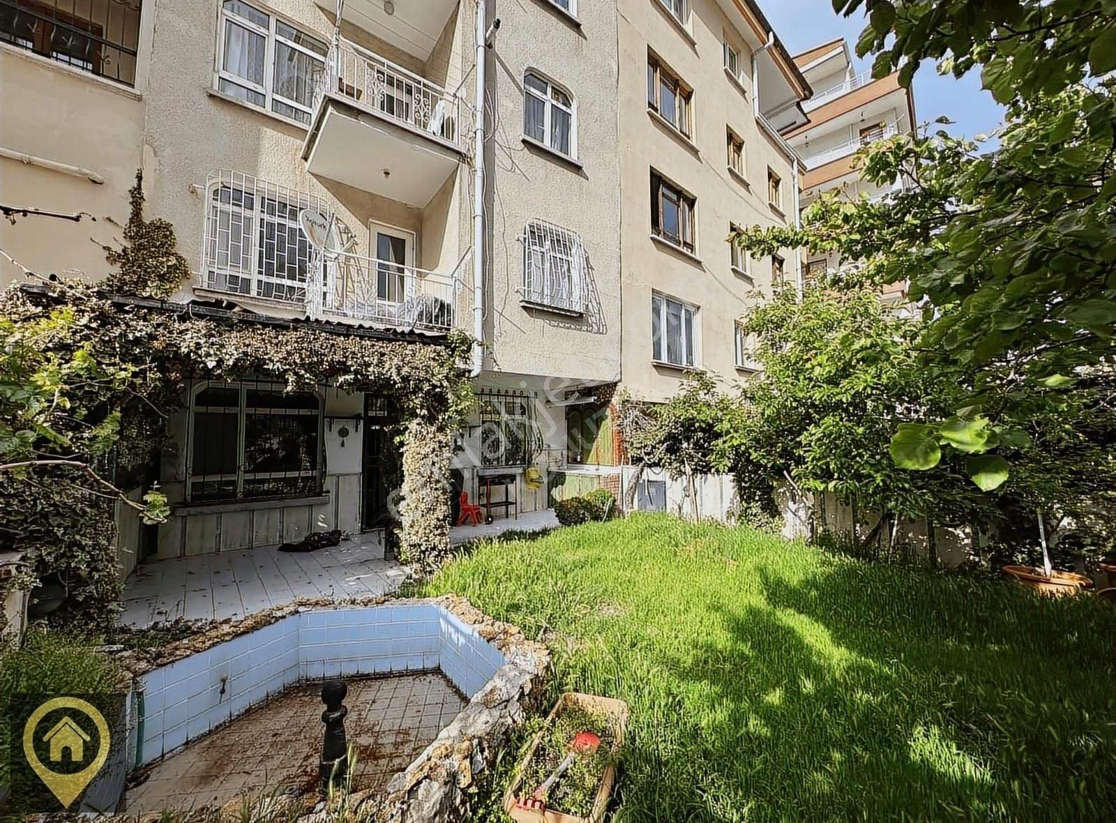 Yenimahalle Metro Tepealtı Mah. 4+1 210m² Bahçeli Dubleks Daire