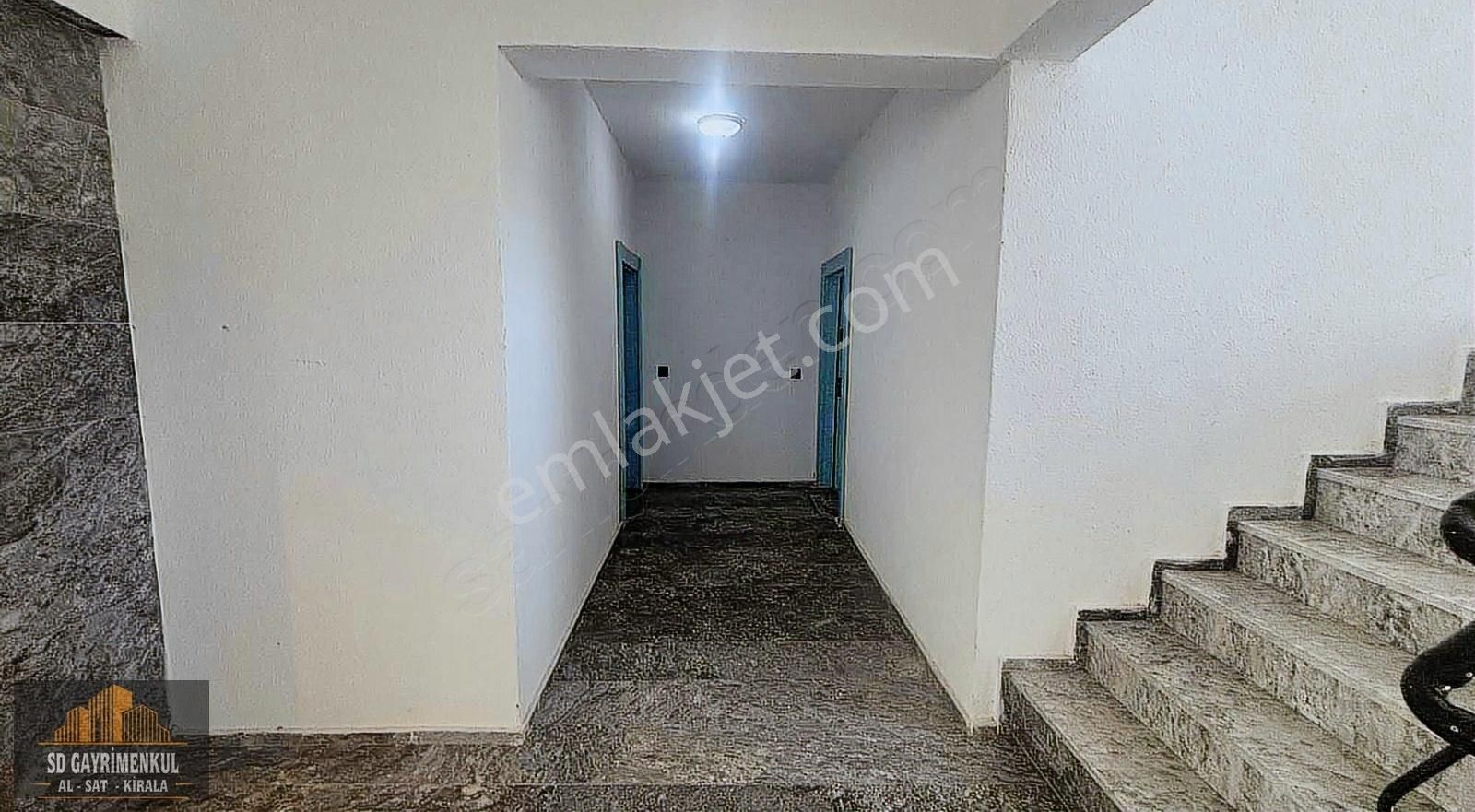 Gömeç Yaya Mahallesinde 2+1 Ebeveyn Banyolu Kiralık