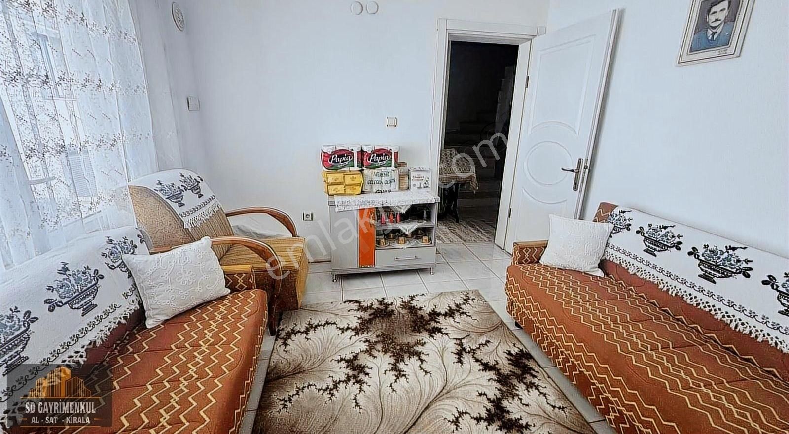 Altınova Merkezde Müstakil 4+1 Dubleks, Bahçeli Yaşam! - Görsel 11