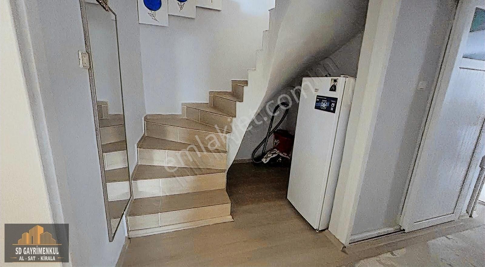 Altınova Merkezde Müstakil 4+1 Dubleks, Bahçeli Yaşam! - Görsel 10