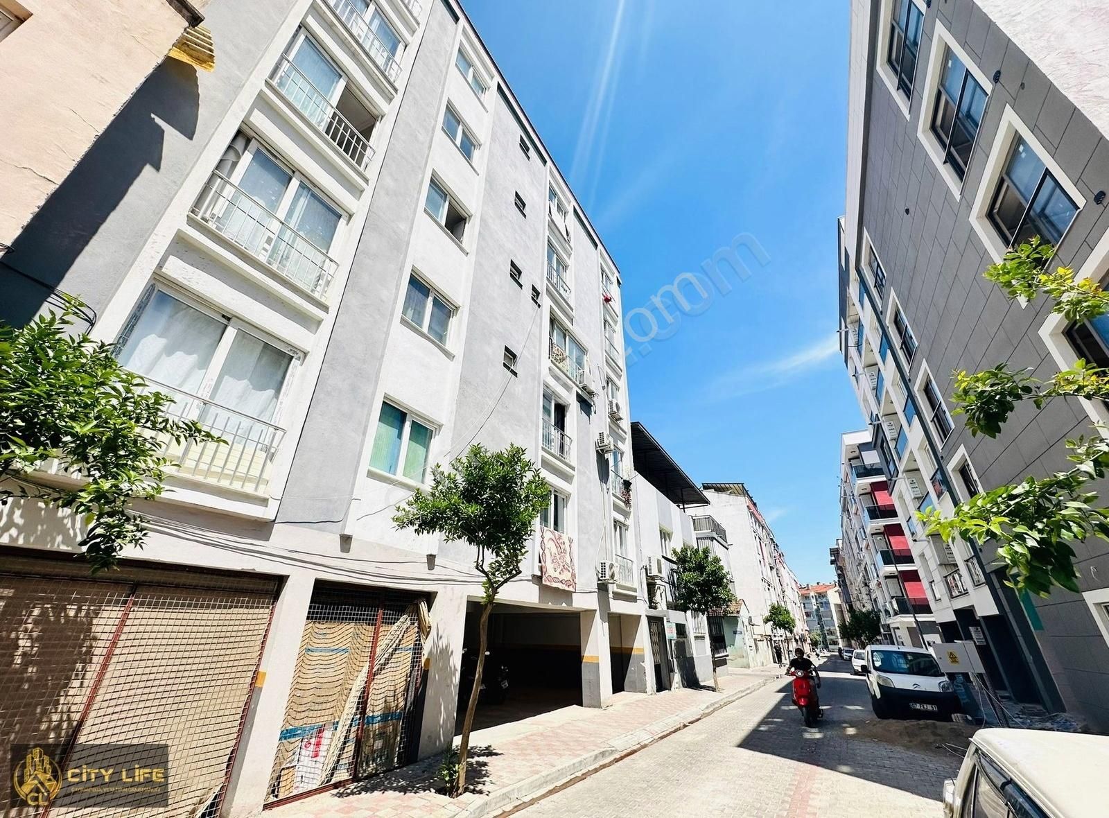 ▇ City Life'dan ▇ Aydın Orta Mh Satılık 1+1 Eşyalı Ara Kat Daire