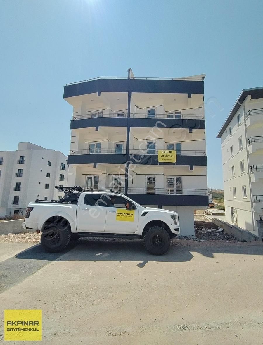 Akpınar Gayrimenkulden Hamitler'de Satılık Arakat Lüks 2+1 Daire