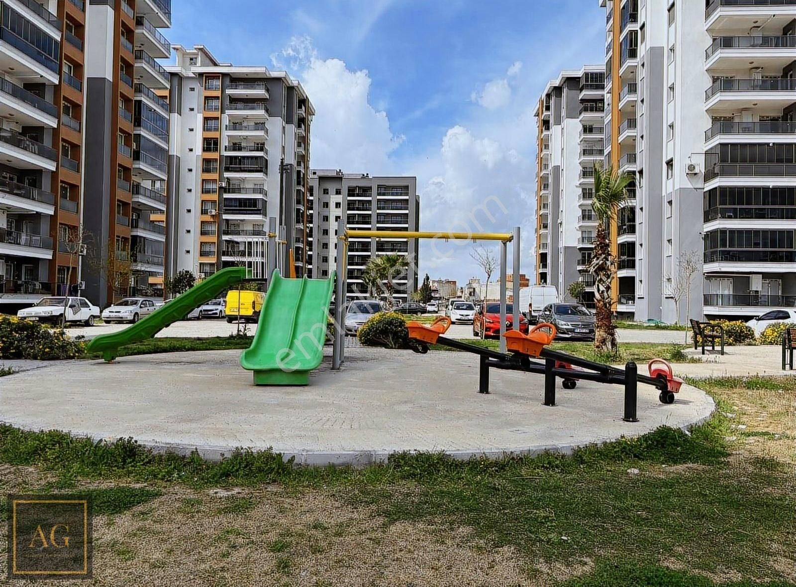 İzmir Menemen Site İçi %80 Krediye Uygun Sıfır 3+1